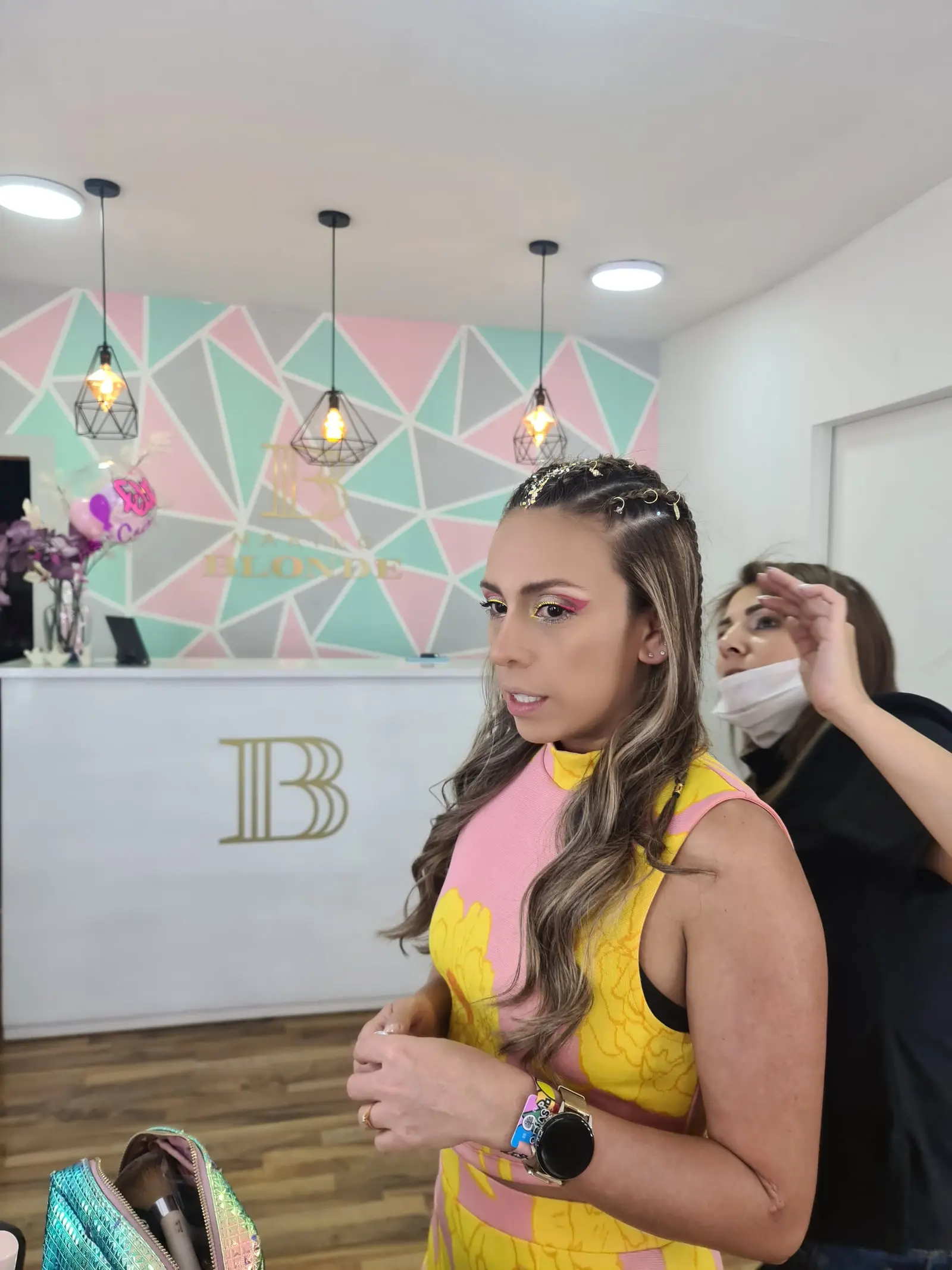 Resultado de maquillaje profesional en Making Blonde